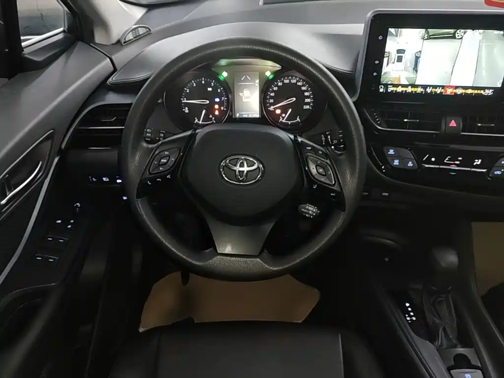 Toyota IZOA 2022 — фото 10