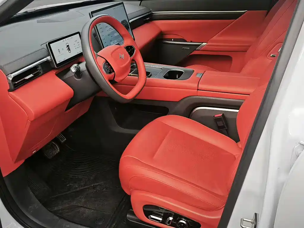 Dongfeng eπ008 2024 636Max Electric 6 мест