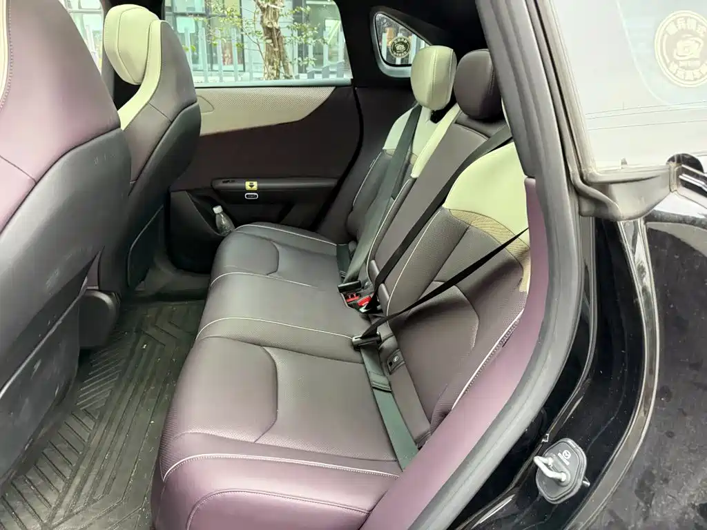 Mazda EZ-60 — миниатюра 12