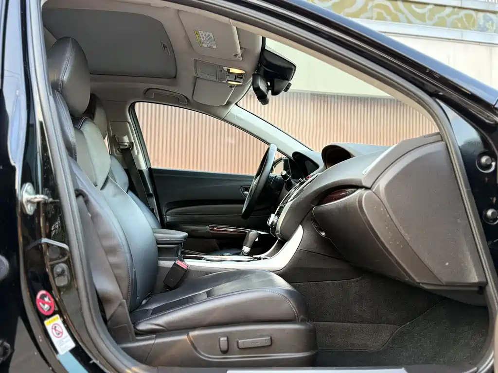 Acura TLX — миниатюра 9