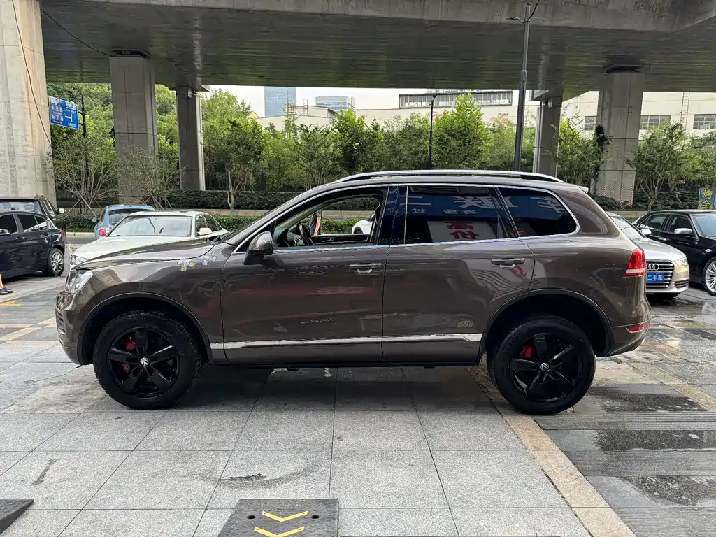 Volkswagen Touareg 2011 3.0TSI Hybrid
