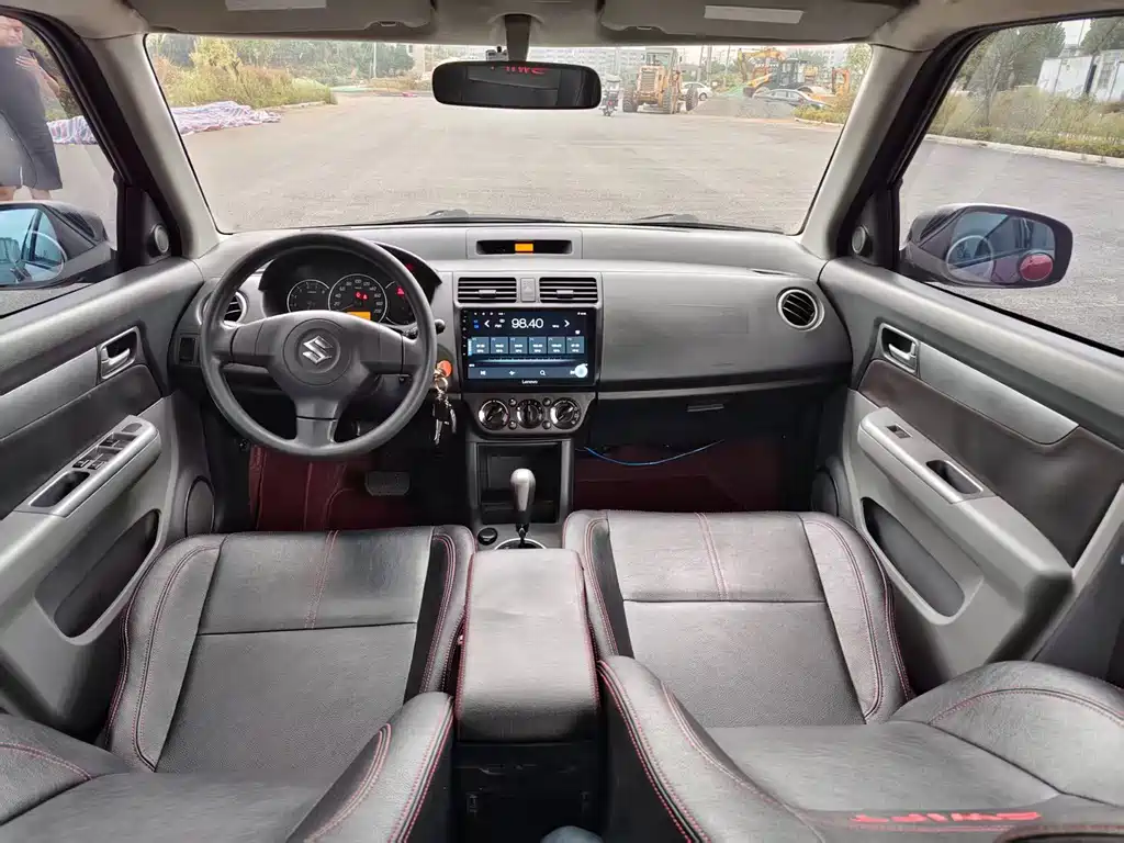 Suzuki Swift — миниатюра 6