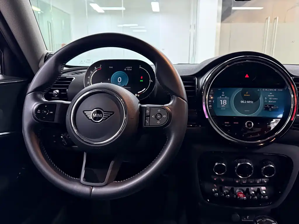 MINI Clubman 1.5T COOPER Connoisseur, фото 19