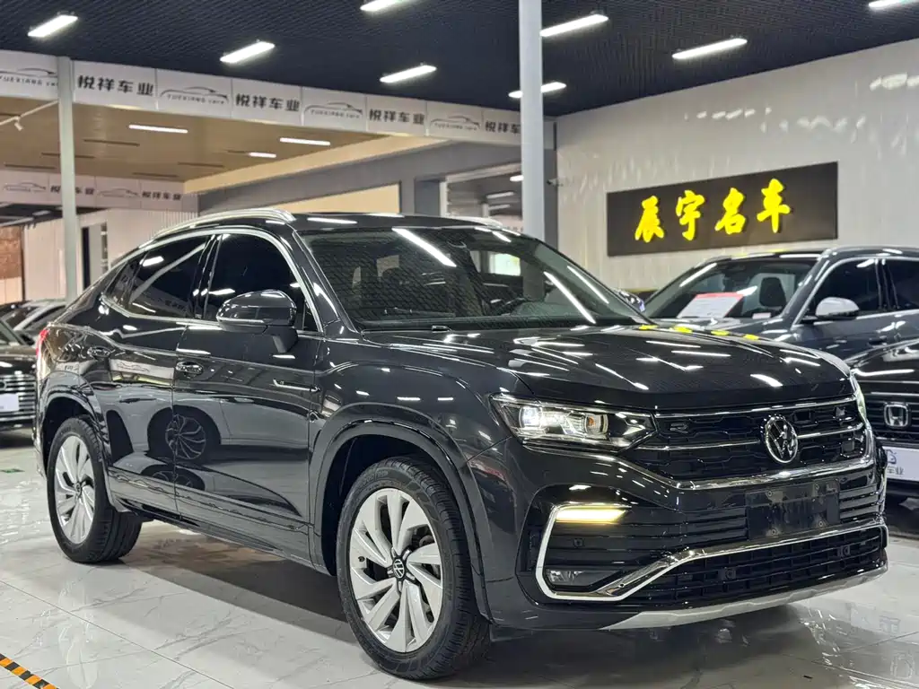 Volkswagen TayronX X 2020 330TSI Flagship Smart Connect