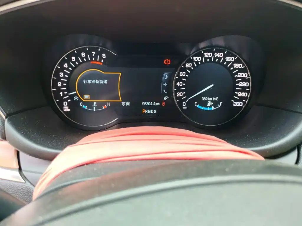 Lincoln MKC — миниатюра 5