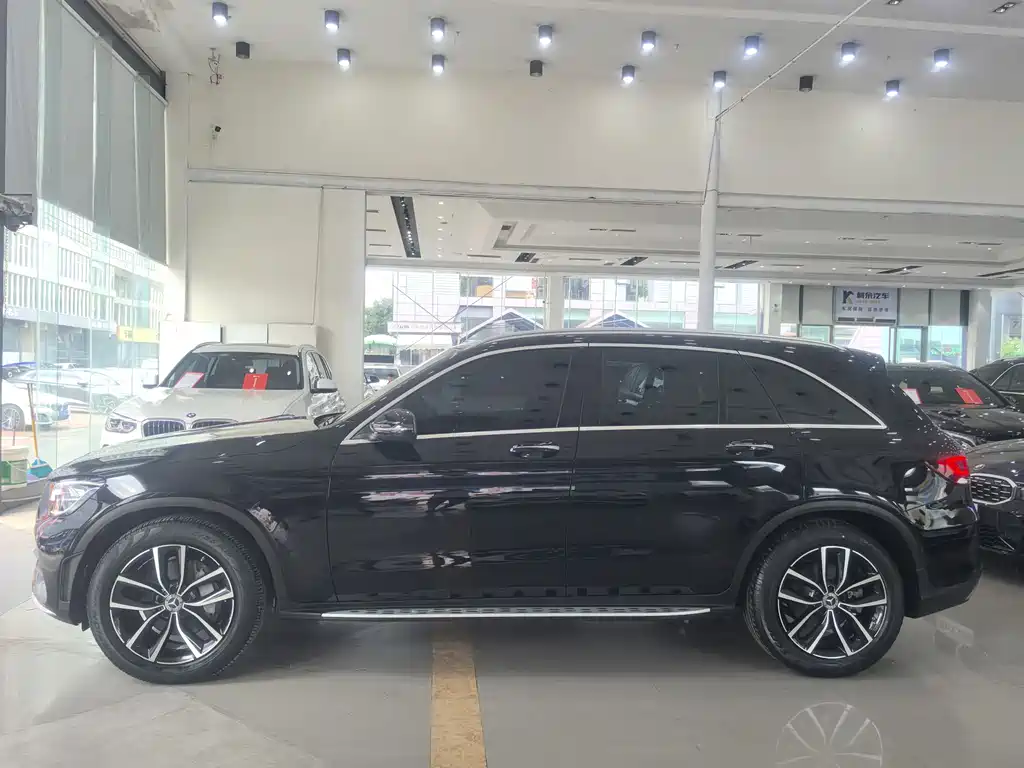 Mercedes-Benz GLC 2021 GLC 300 L 4MATIC