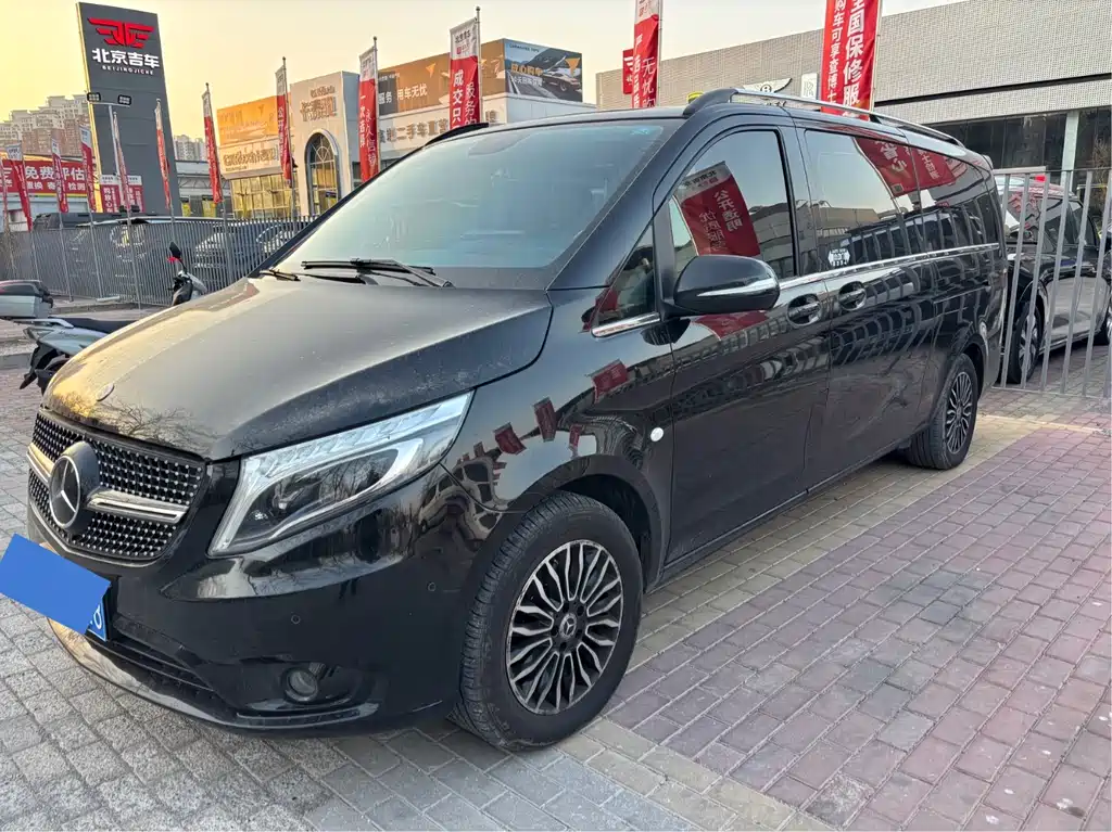 MERCEDES-BENZ VITO