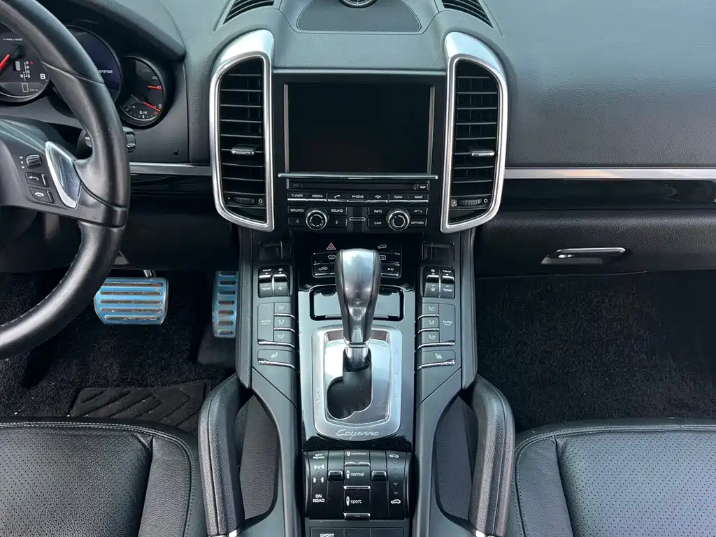 Porsche Cayenne 2014 Cayenne Platinum Edition 3.0T