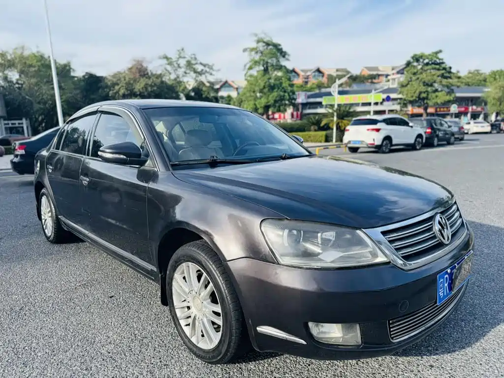 Volkswagen Passat Lingyu — миниатюра 3