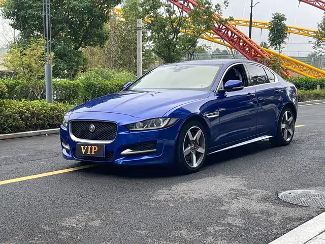 JAGUAR  XE 2017