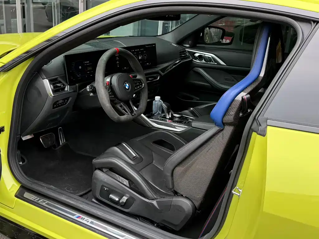 BMW M4 2023 M4 M xDrive