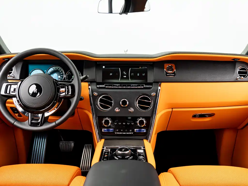Rolls-Royce Cullinan 2024 мест