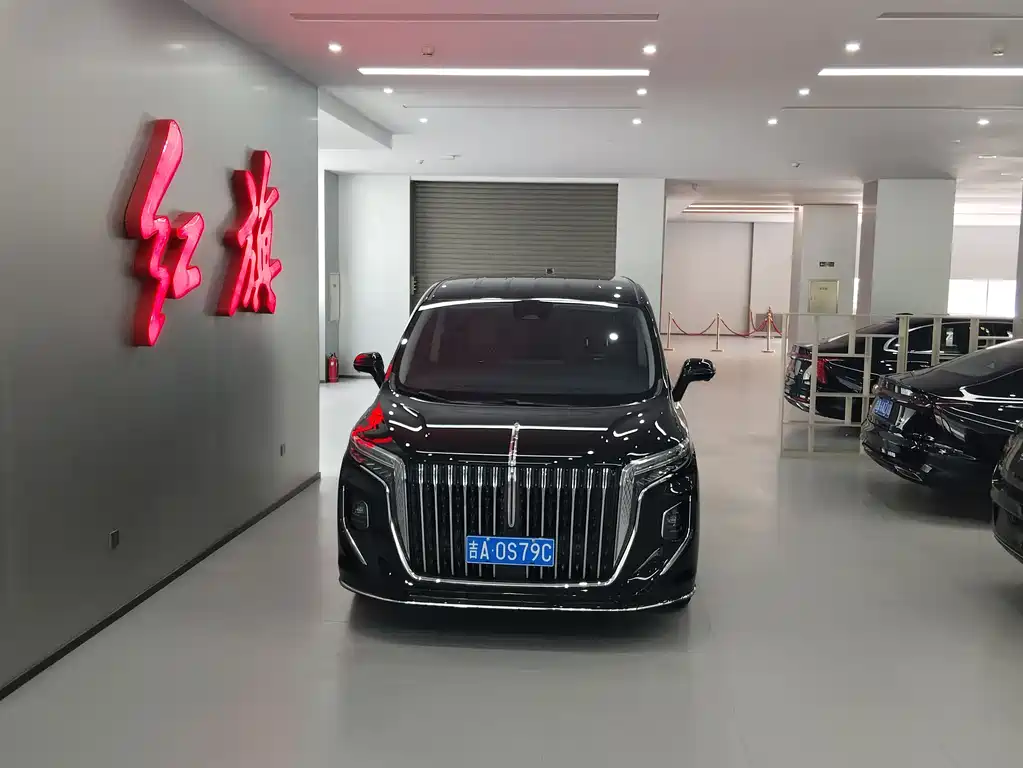 Hongqi HQ9 2023 2.0T
