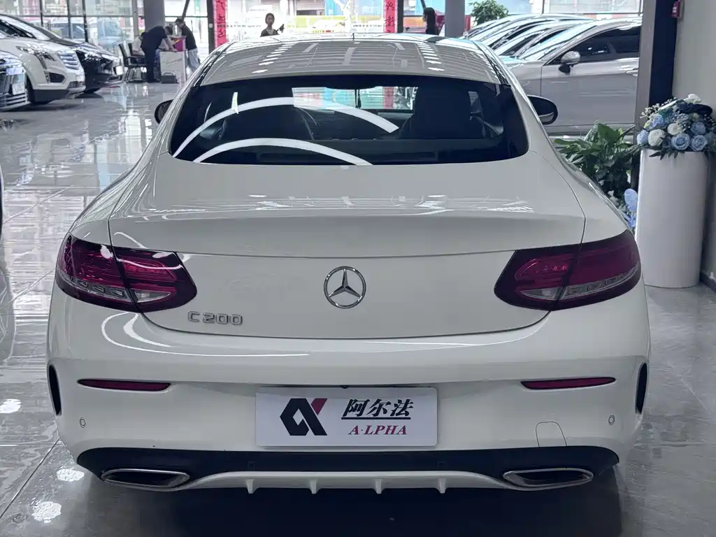 Mercedes-Benz C-Class (Import) — миниатюра 5