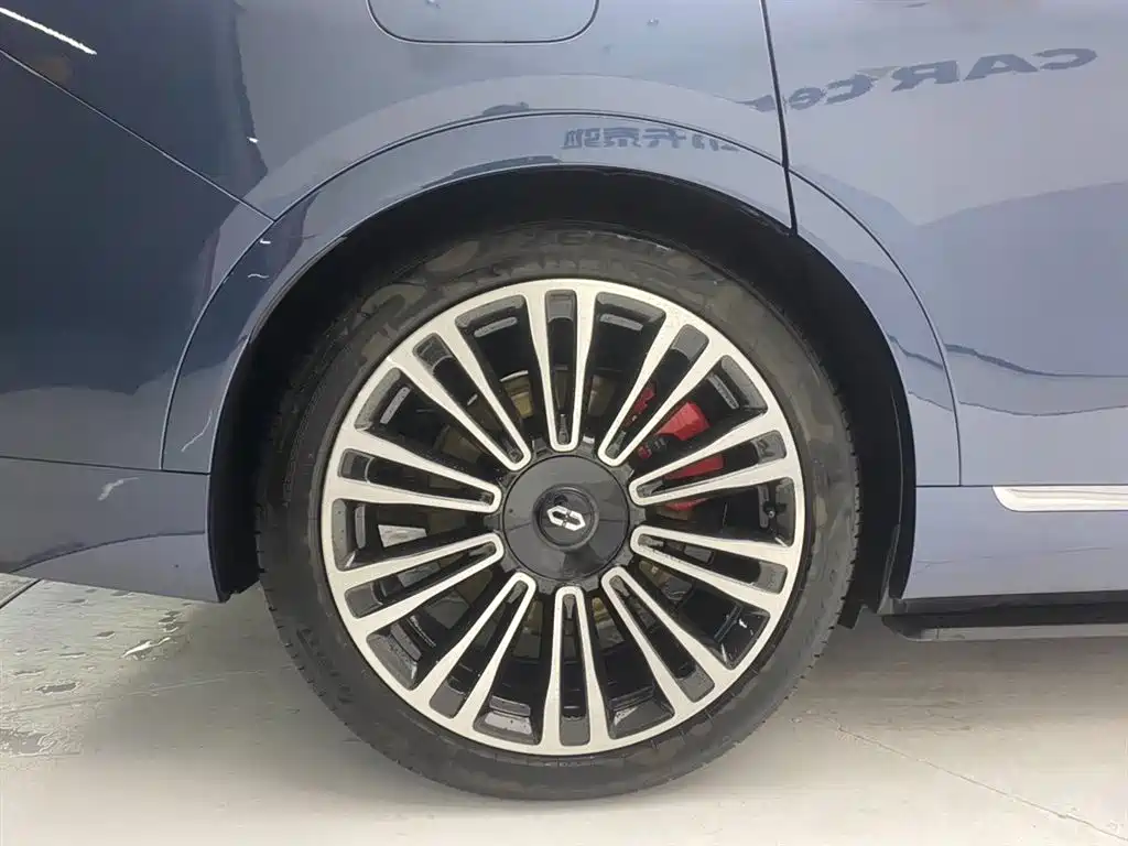 AITO ASK THE WORLD M9