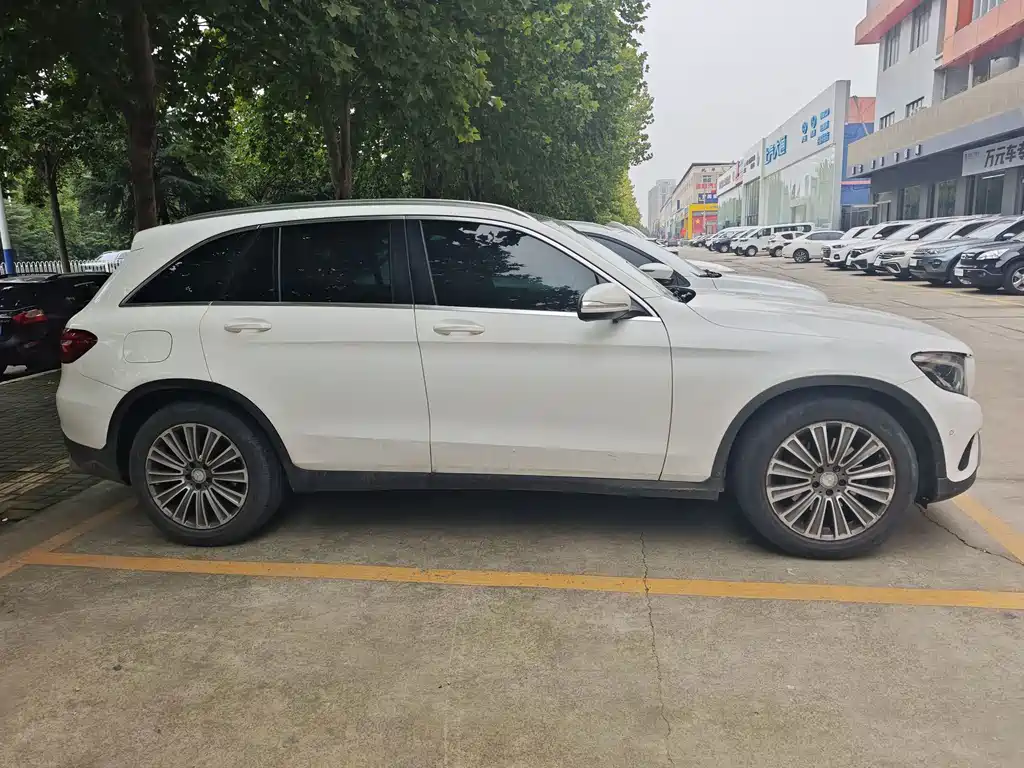Mercedes-Benz GLC — миниатюра 4