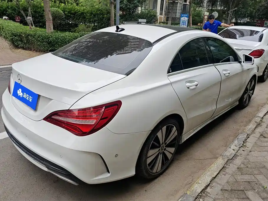 Mercedes-Benz CLA 2018 CLA 200 Fashion
