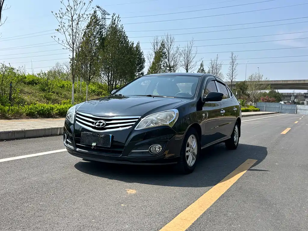 Hyundai Elantra 2011 1.6L AT Comfort