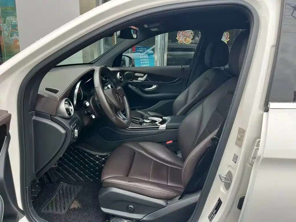 Mercedes-Benz GLC — миниатюра 8