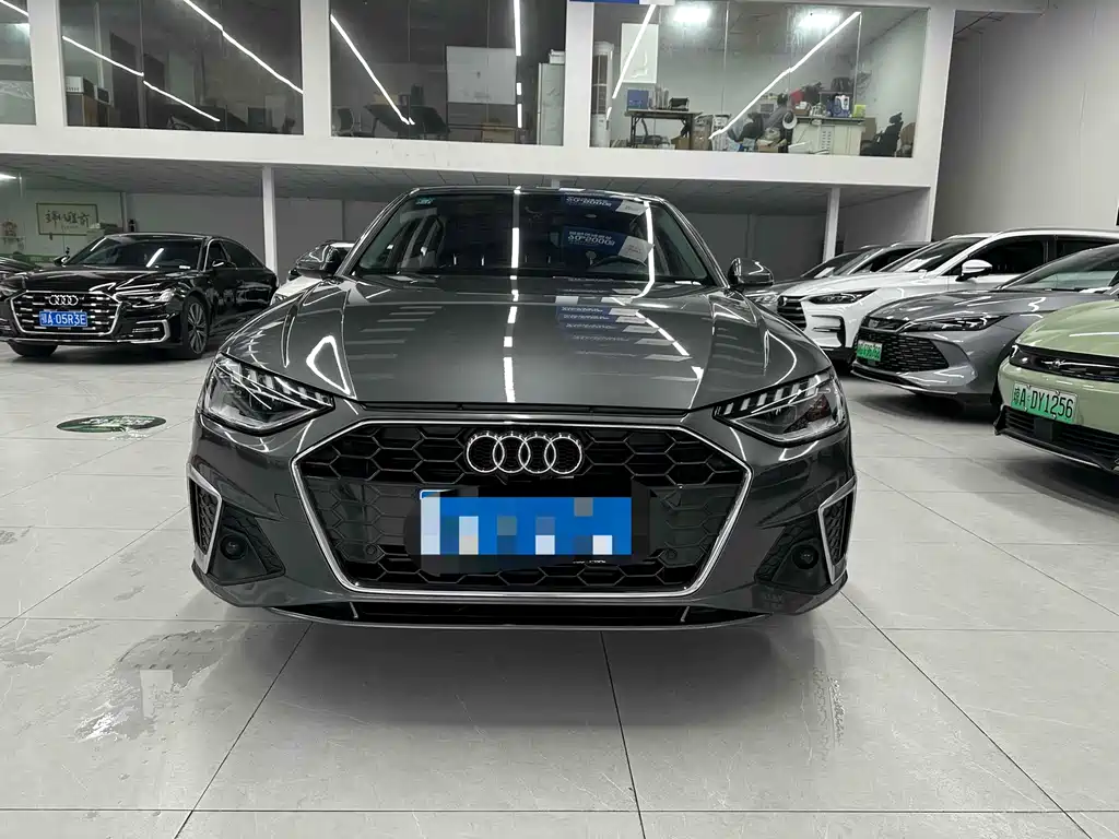 Audi A4L — миниатюра 2