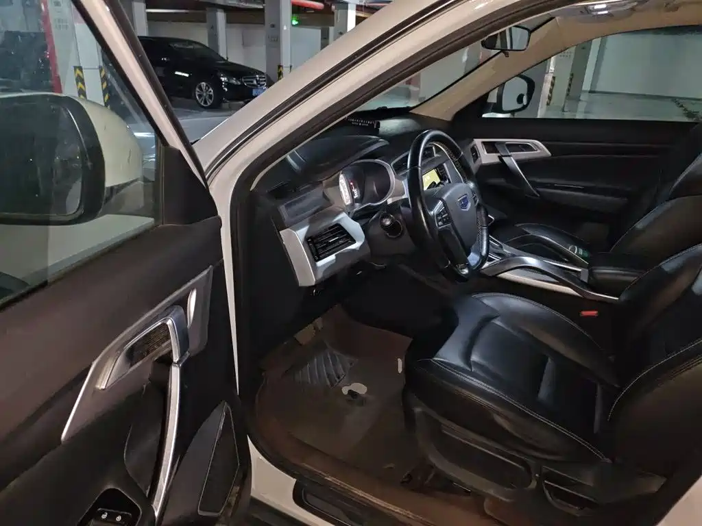 Geely Boyue — миниатюра 14