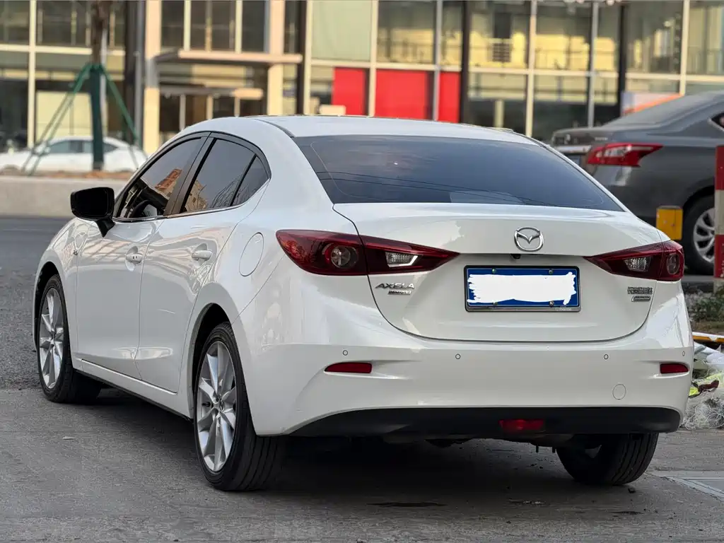 MAZDA 3 ANGKESAILA