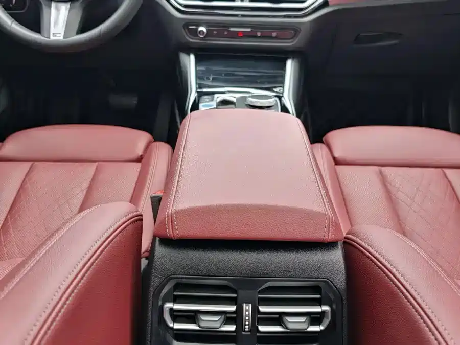 BMW i3 — миниатюра 9