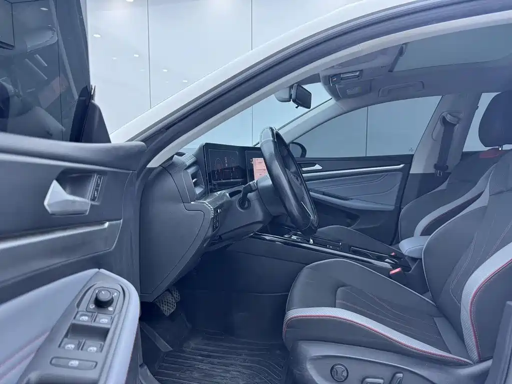 Volkswagen Lamando — миниатюра 10