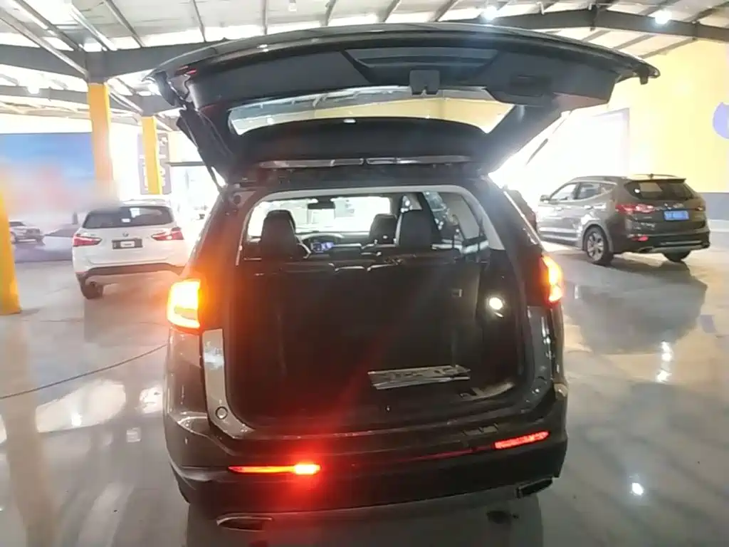Ford Edge — миниатюра 19