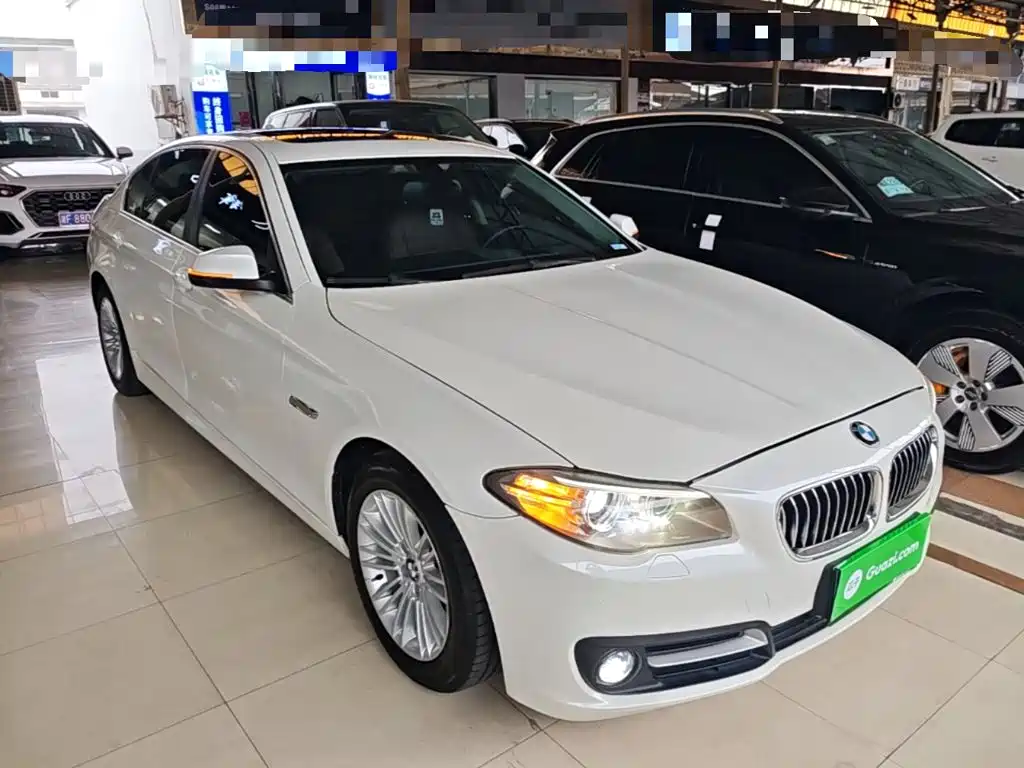 BMW 5 Series — миниатюра 22