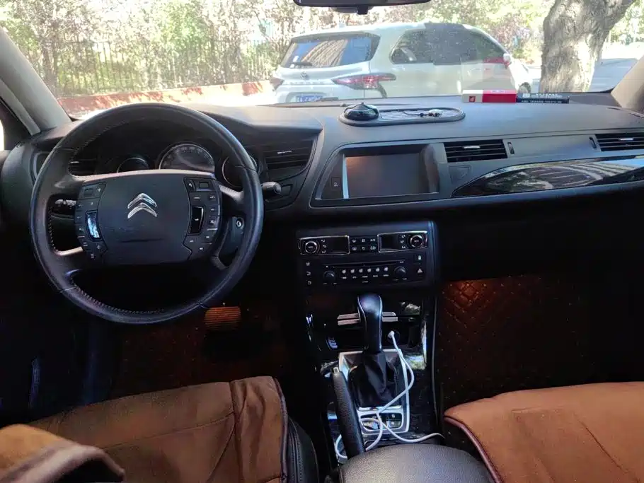 Citroen C5 — миниатюра 12