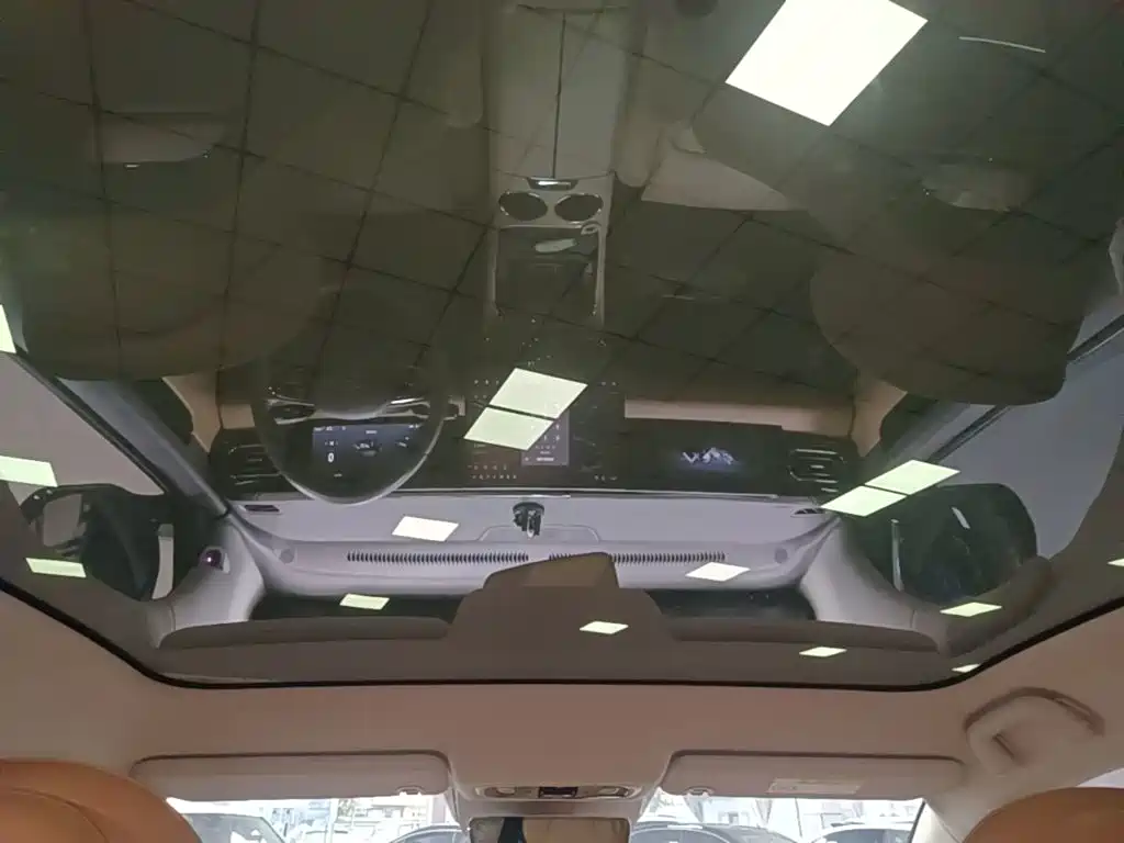 Leapmotor Leapmotor C01 — миниатюра 18