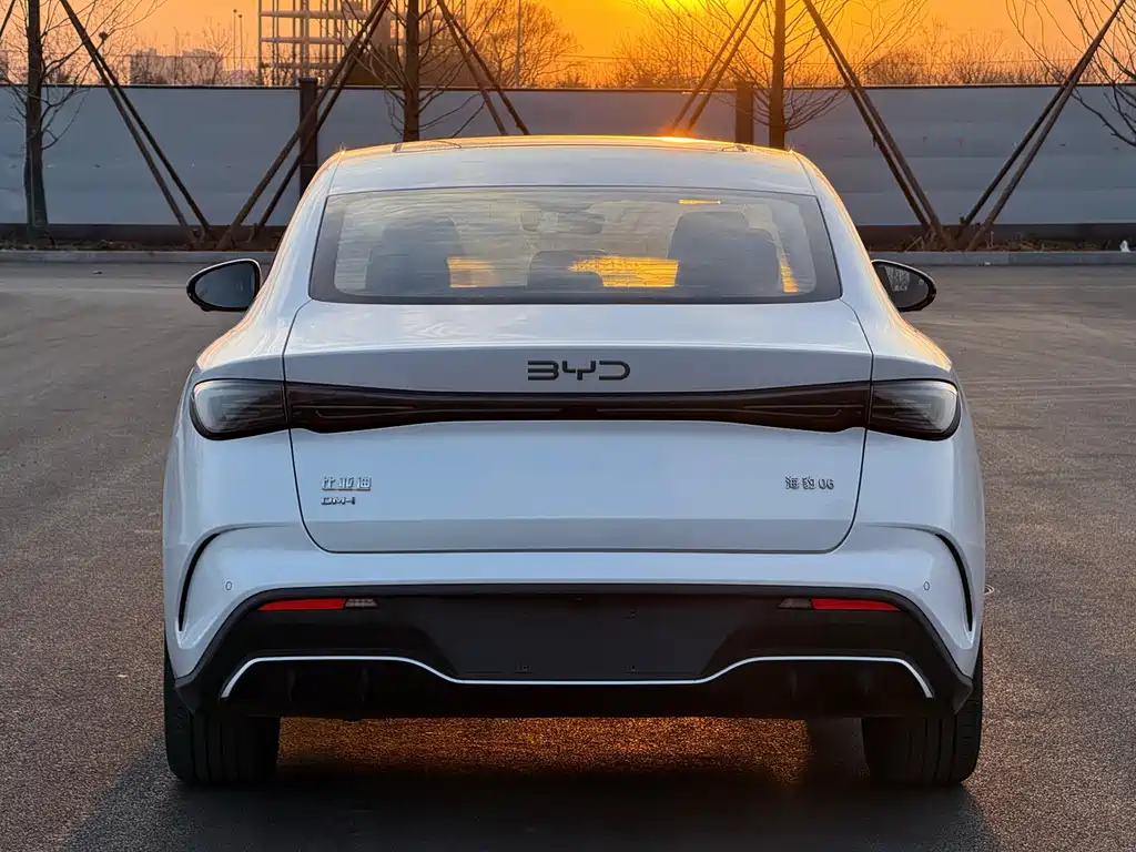 BYD SEAL 06 NEW ENERGY