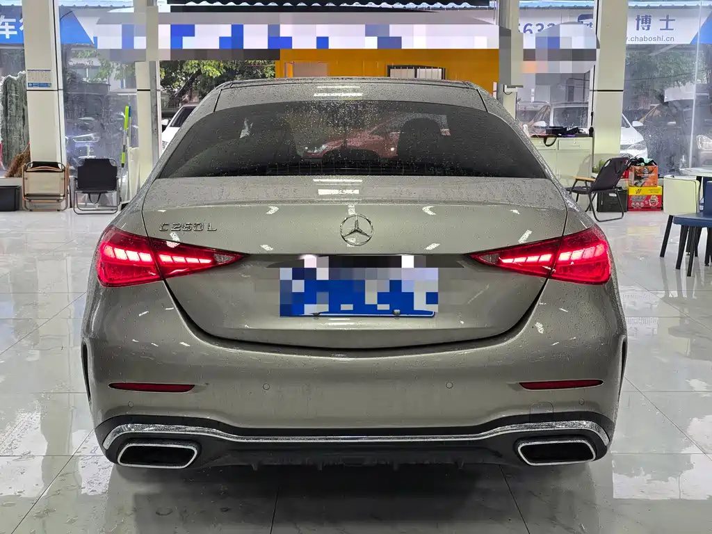 Mercedes-Benz C-Class — миниатюра 6