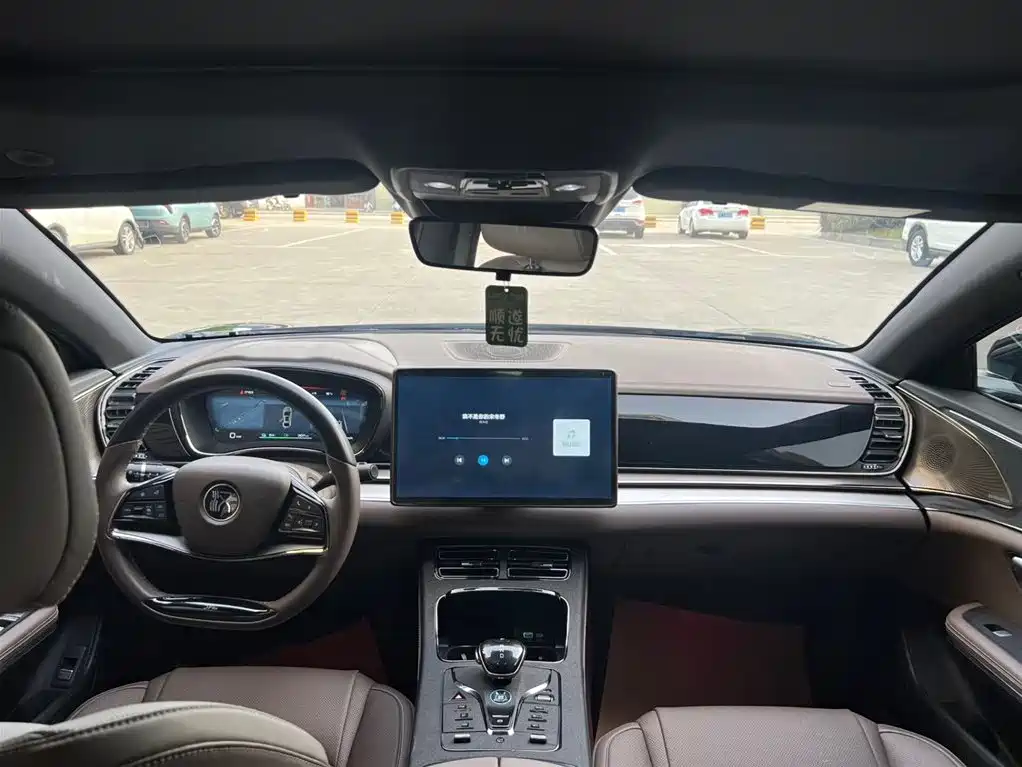 BYD Han 2023 EV Champion 605KM Luxury