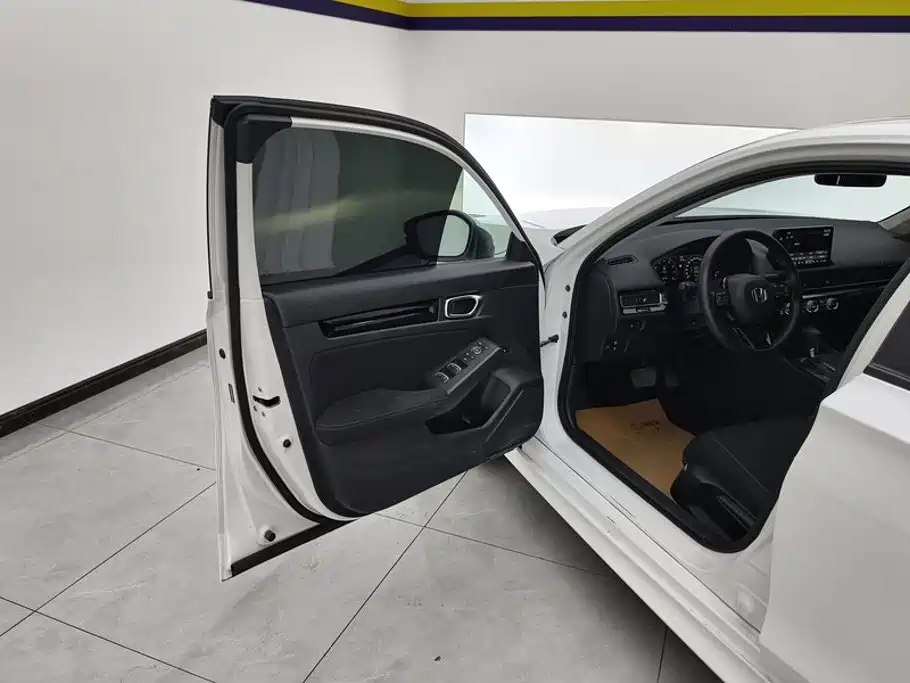 Honda Civic — миниатюра 7