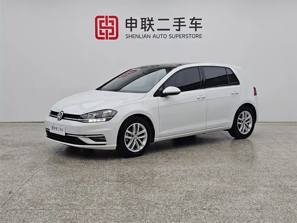 Купить Volkswagen Golf