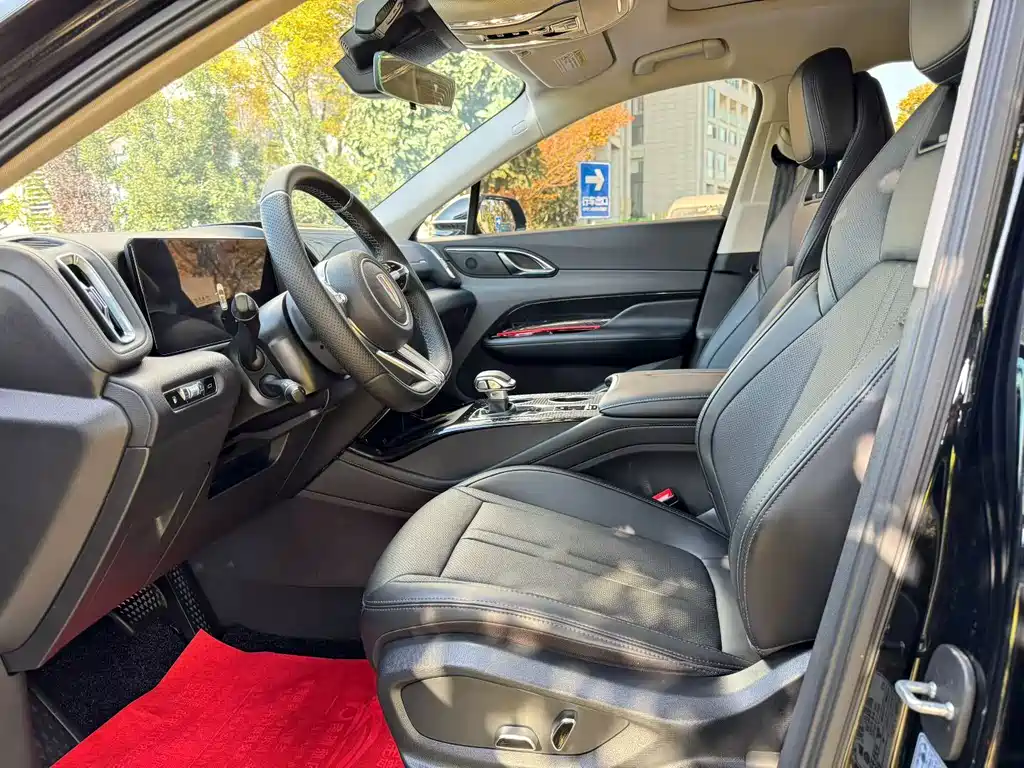 Hongqi HONGQI HS3 PHEV