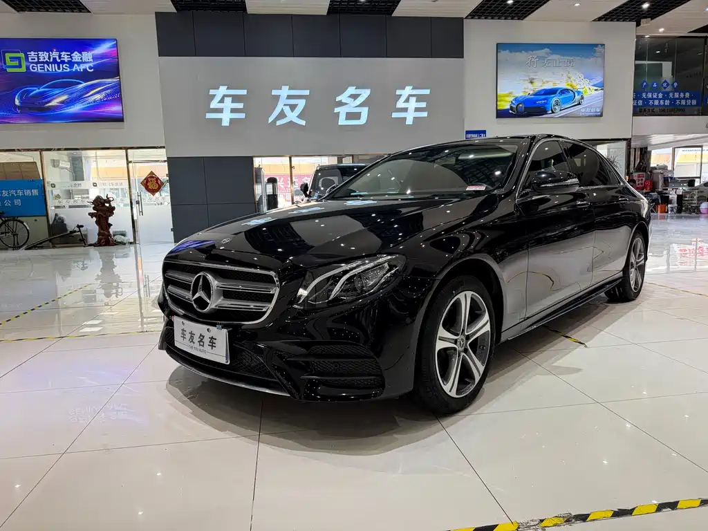 Mercedes-Benz E-Class — миниатюра 2