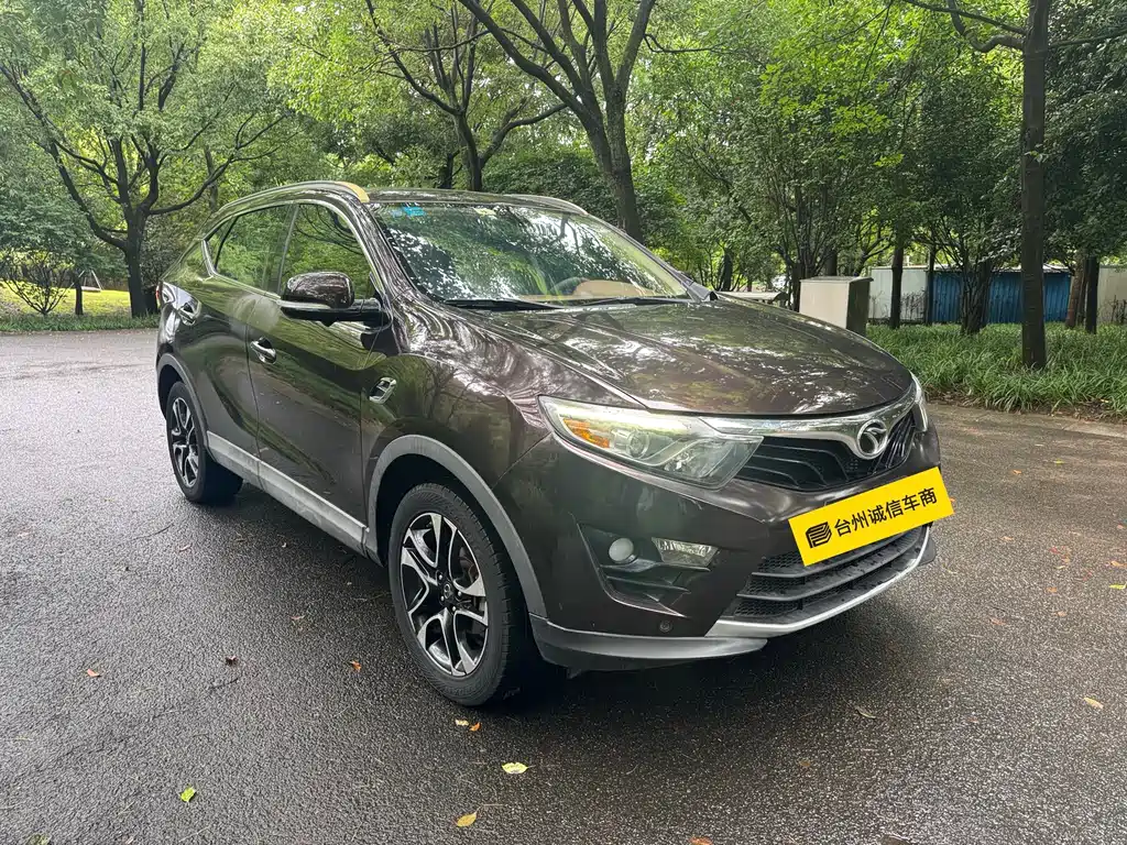 Soueast DX7 2015 1.5T MT Luxury