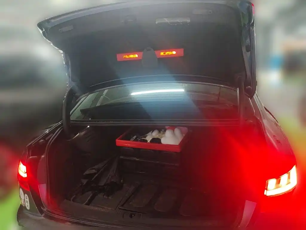 Audi A4L — миниатюра 10