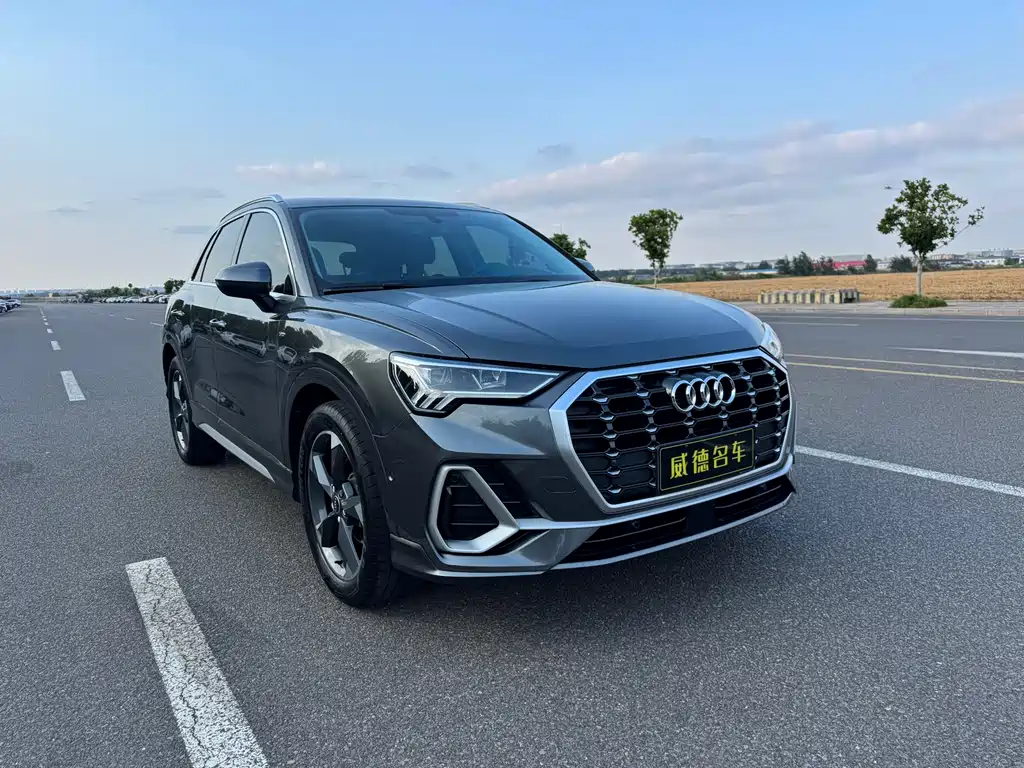 Audi Q3 2022 35 TFSI Fashion