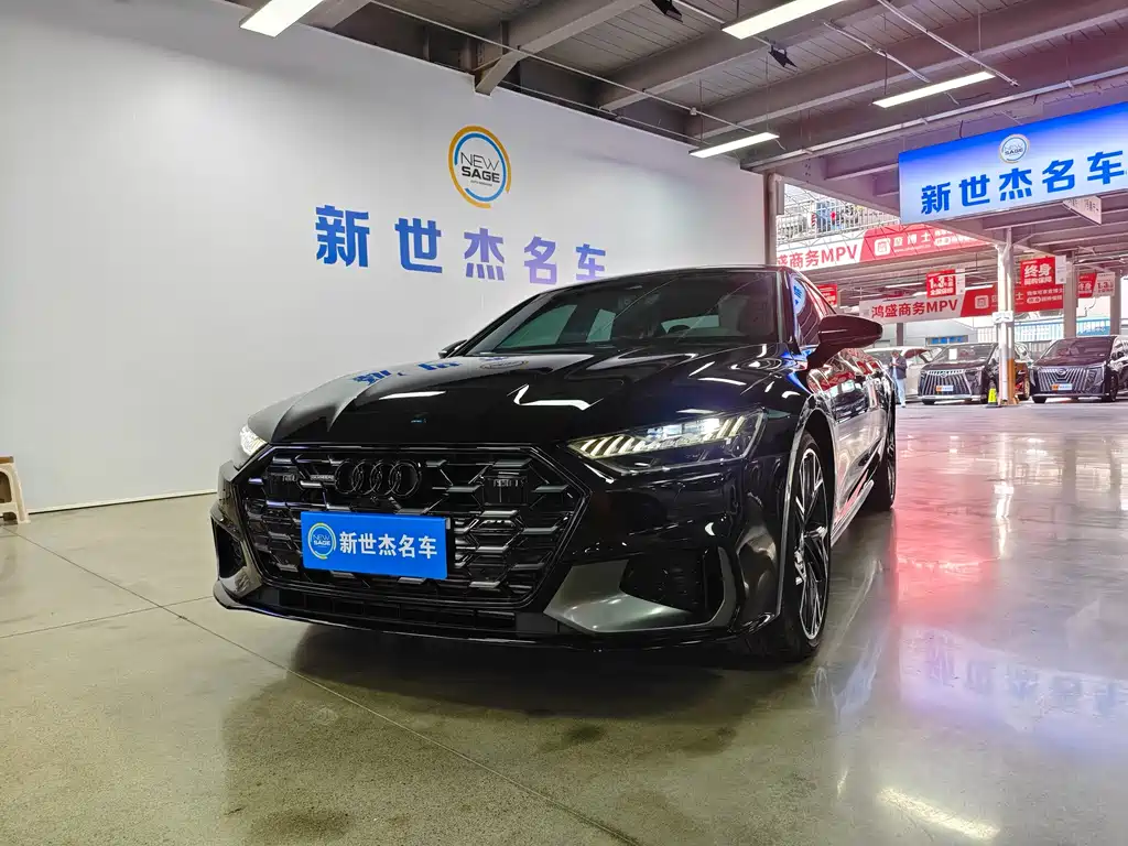Купить Audi A7L