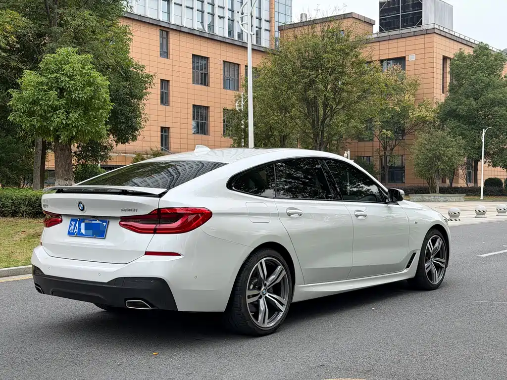 BMW 6 Series GT — миниатюра 9