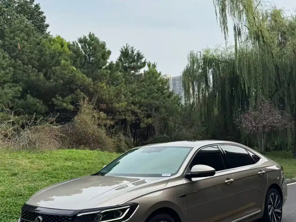 Volkswagen Passat — миниатюра 9