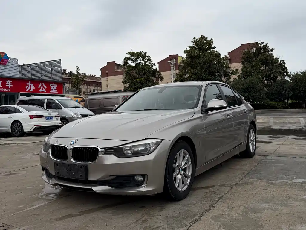 BMW 3 Series — миниатюра 3