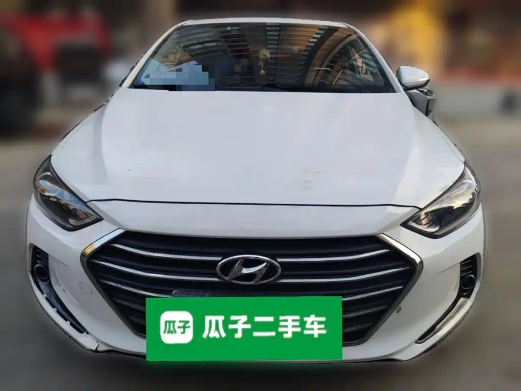 Hyundai Elantra — миниатюра 23