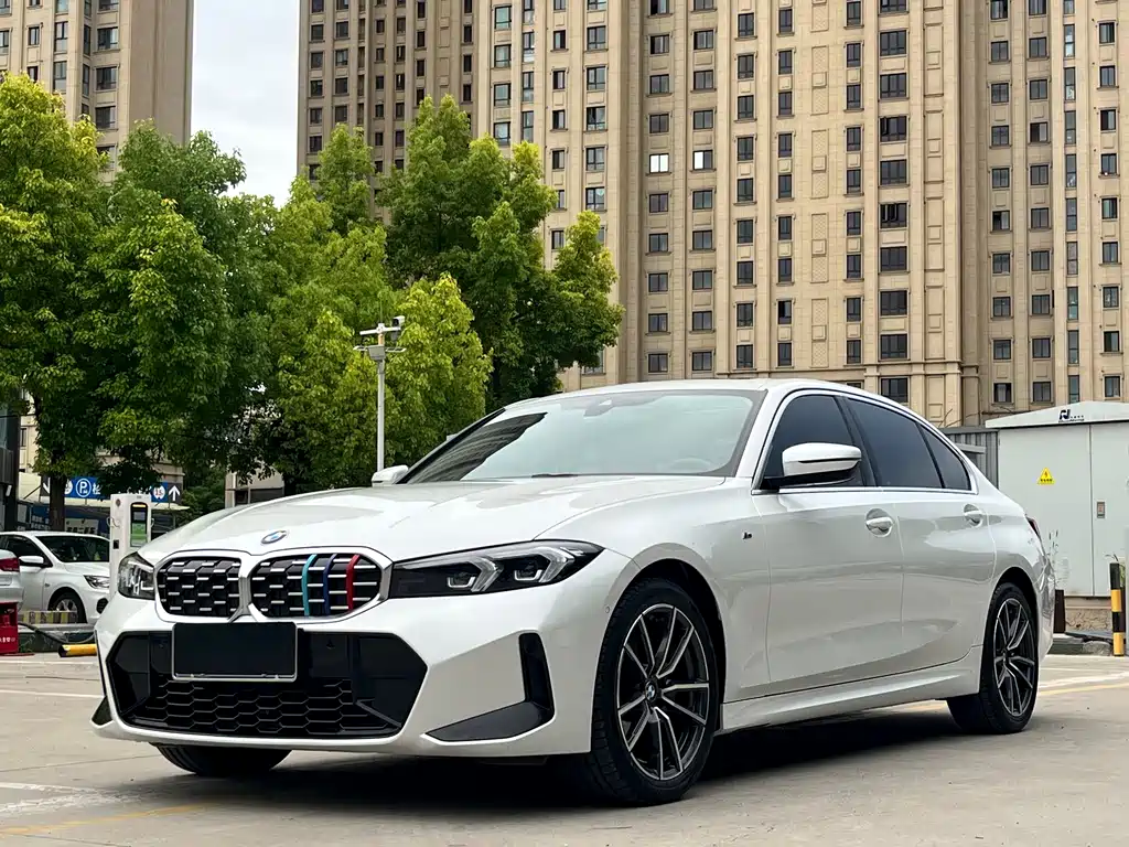 Купить BMW 3 Series