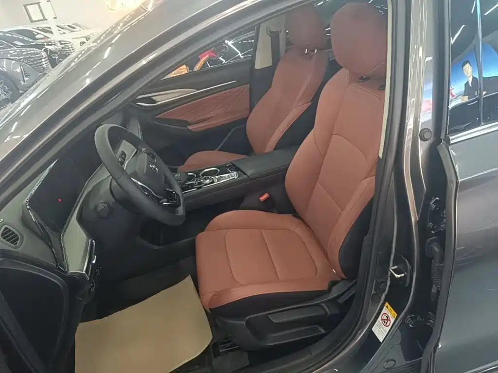Changan Eado — миниатюра 15