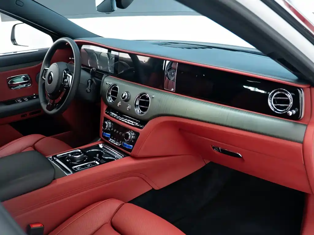 Rolls-Royce Ghost — миниатюра 17